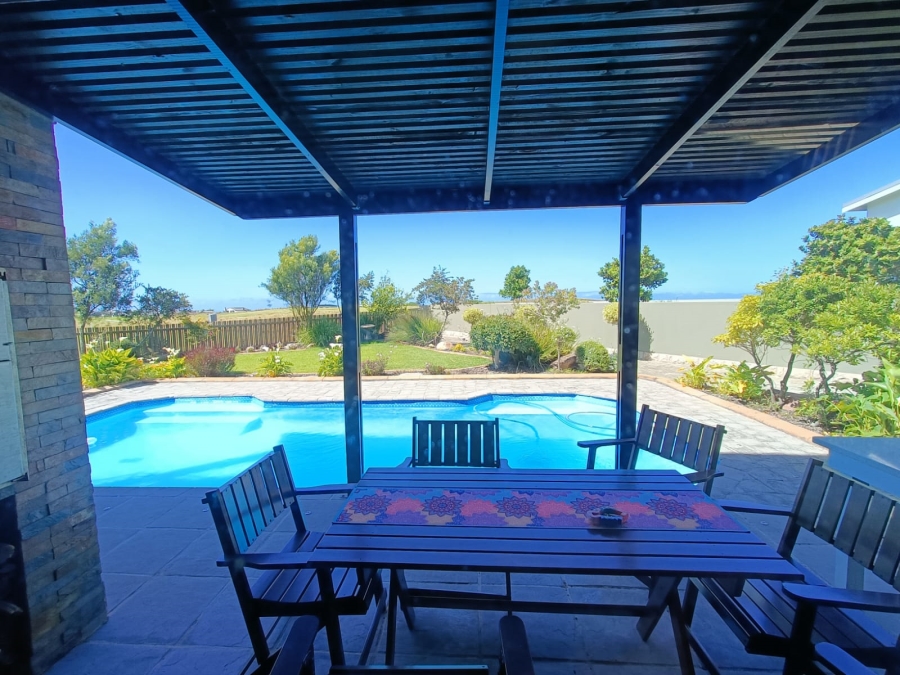 3 Bedroom Property for Sale in Oubaai Western Cape